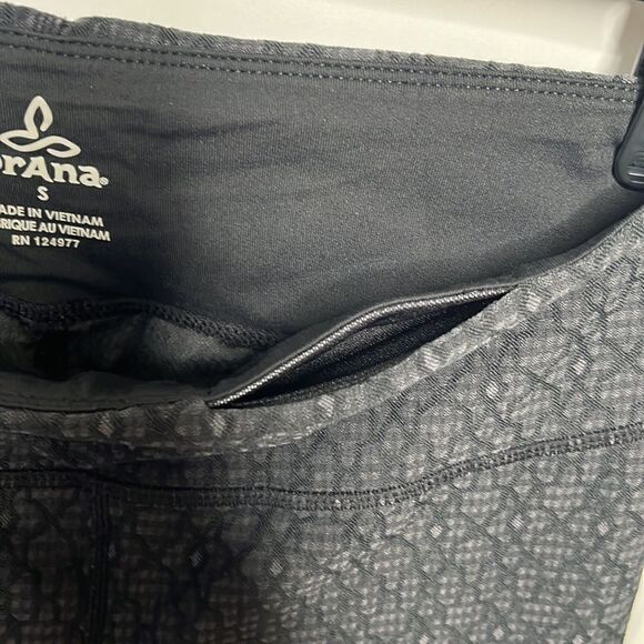 Prana Misty Yoga Leggings Textured Black Gray Jacquard Size S - Picture 7 of 8